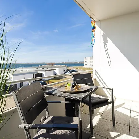 Aloha Apartment *
